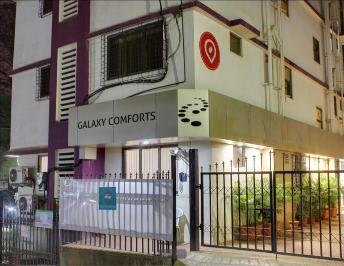 Hotel Galaxy Comforts ムンバイ エクステリア 写真